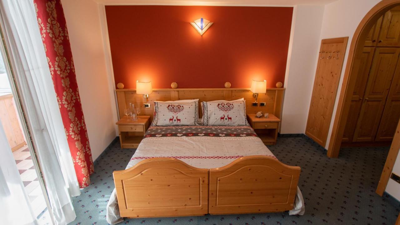 Hotel Diamant Park Campitello di Fassa Εξωτερικό φωτογραφία