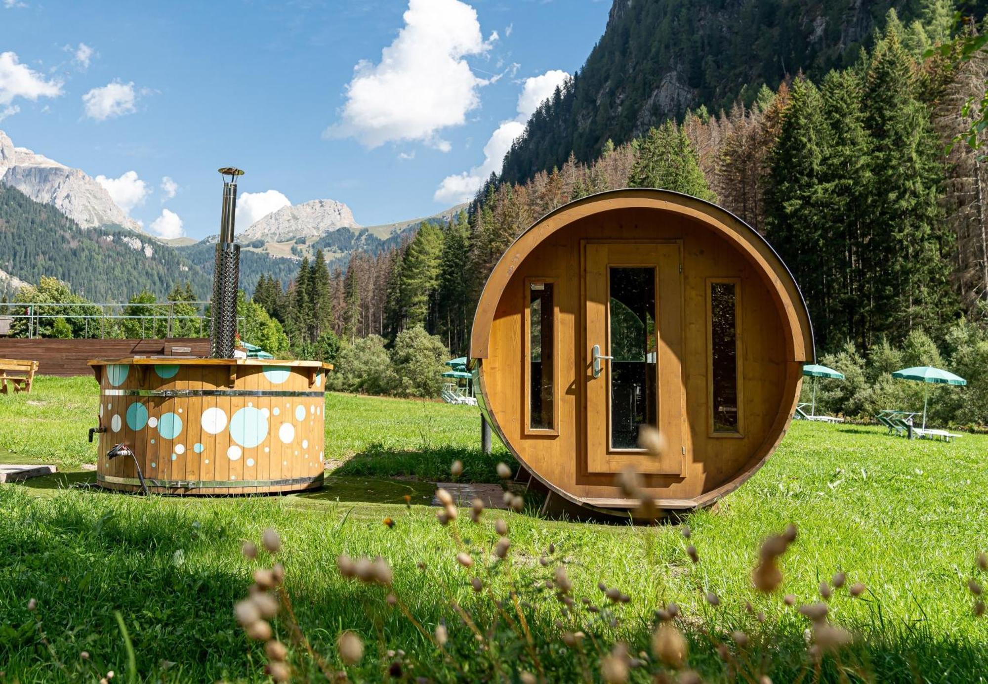 Hotel Diamant Park Campitello di Fassa Εξωτερικό φωτογραφία